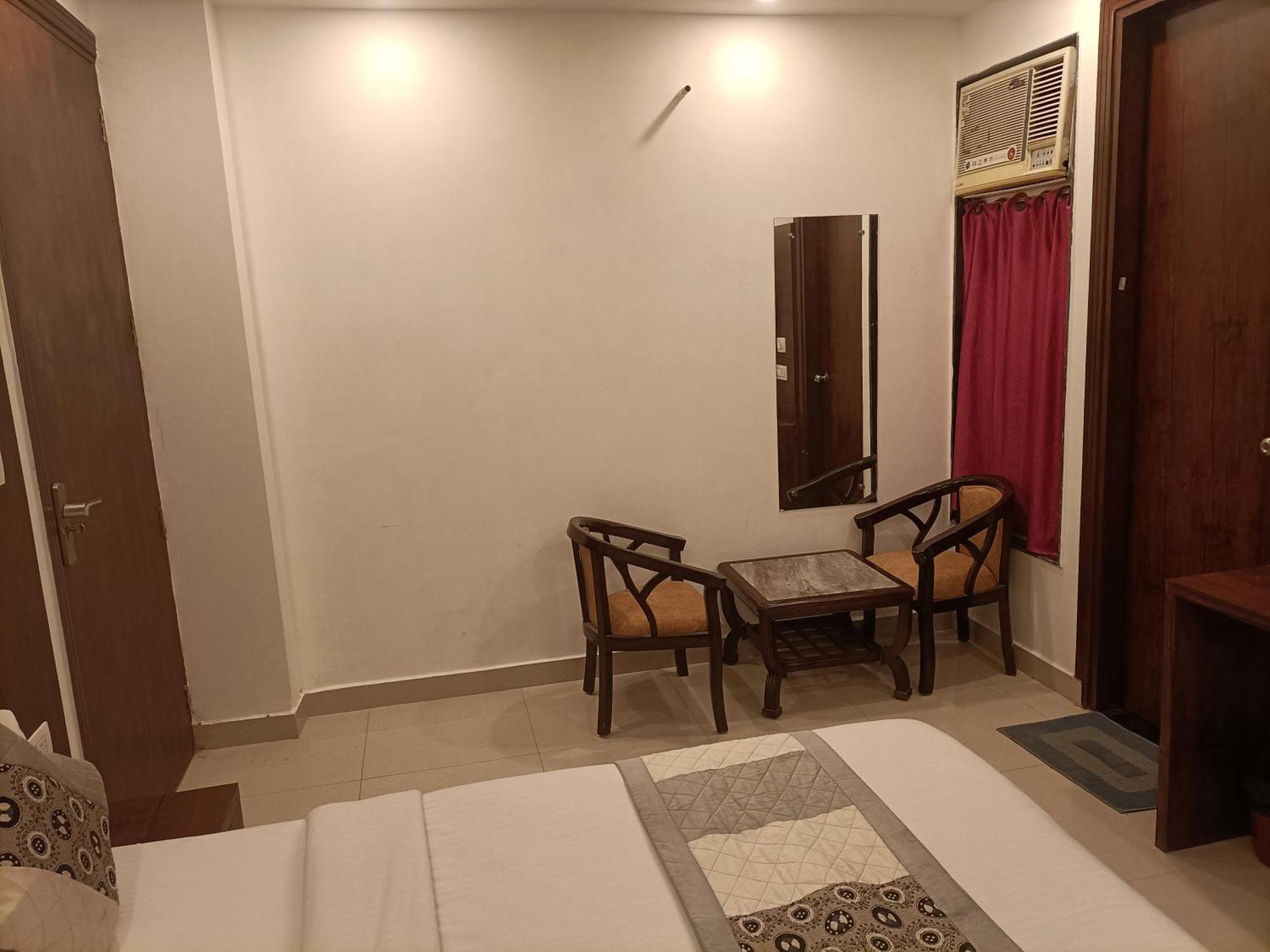 Hotel Vista Premium Tark A Family Hotel Near Igi Airport Delhi นิวเดลี ภายนอก รูปภาพ