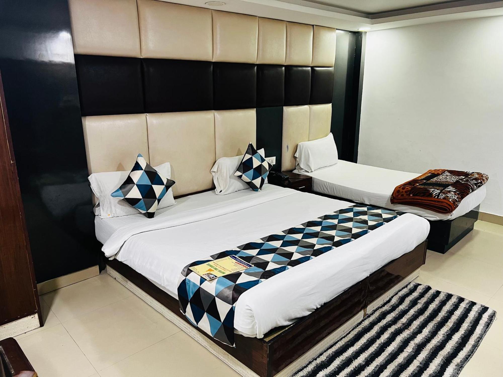 Hotel Vista Premium Tark A Family Hotel Near Igi Airport Delhi นิวเดลี ภายนอก รูปภาพ